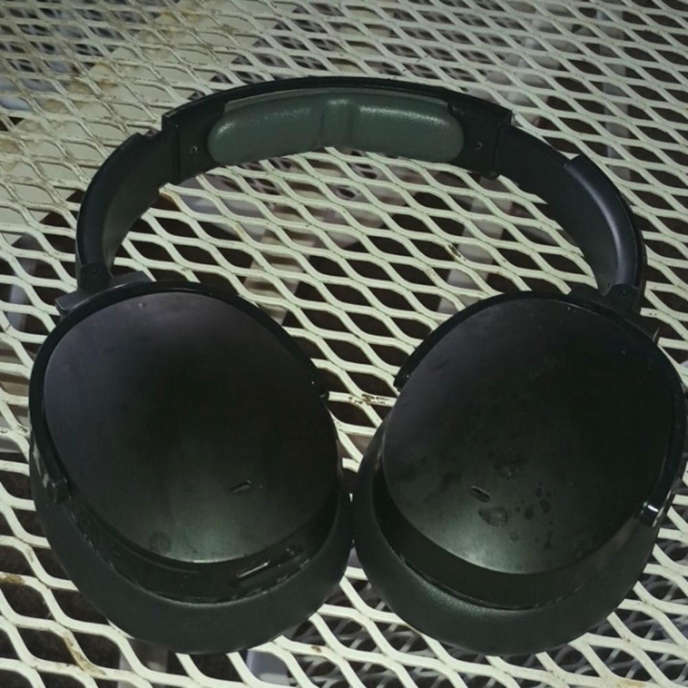 Skull candies headphones